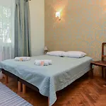 Kubu Namai 4*