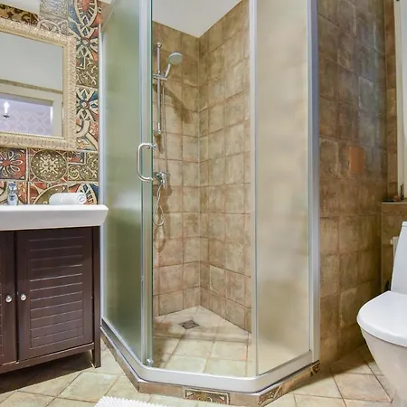 Maison d'hôtes Kubu Namai 4*