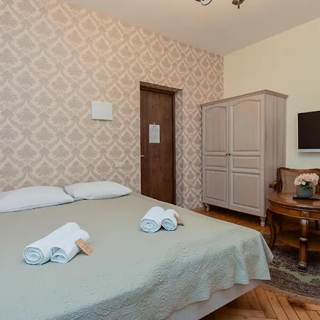 Guest house Kubu Namai